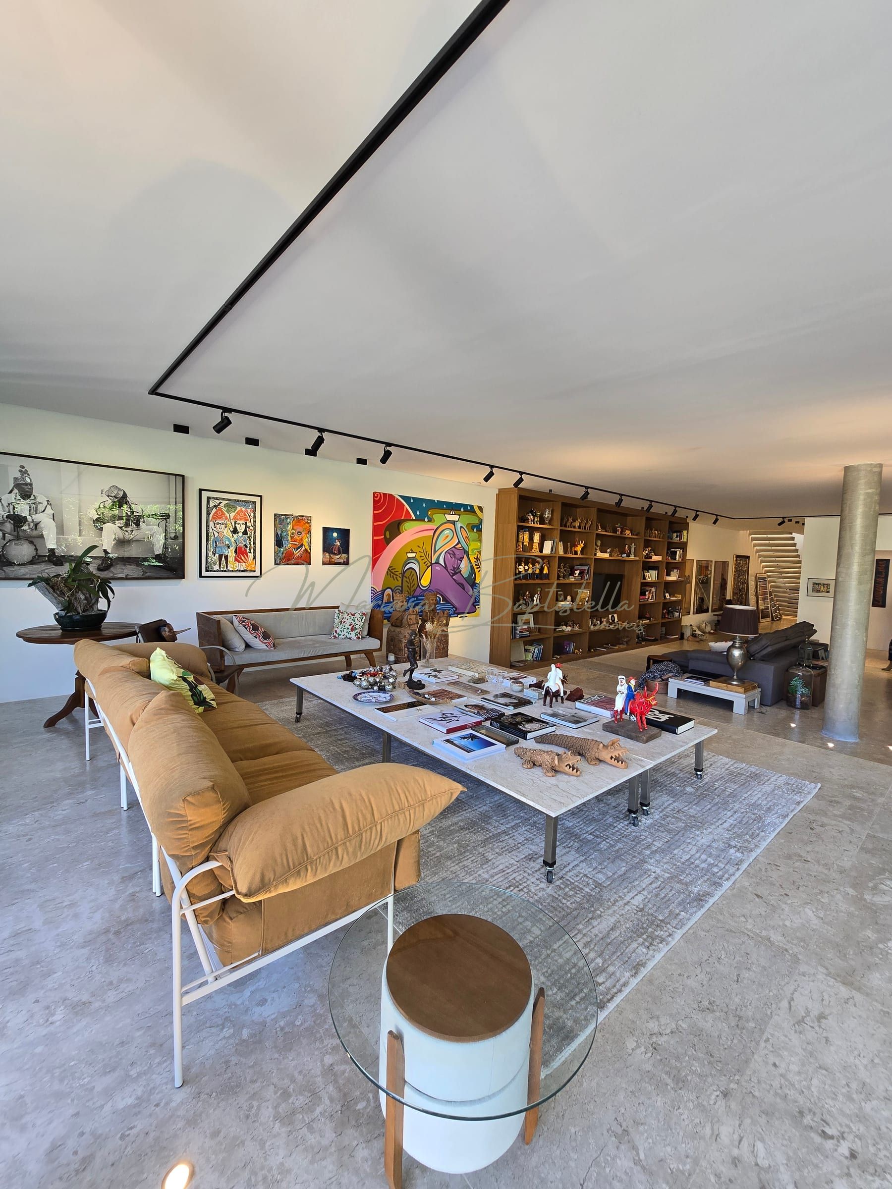 Casa cinematográfica no Ville de France
